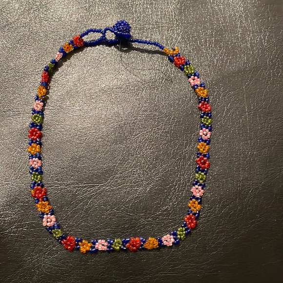 no brand Jewelry - Beaded flower necklaces/choker